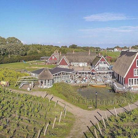 Arilds Vingard Bed & Breakfast Exterior photo