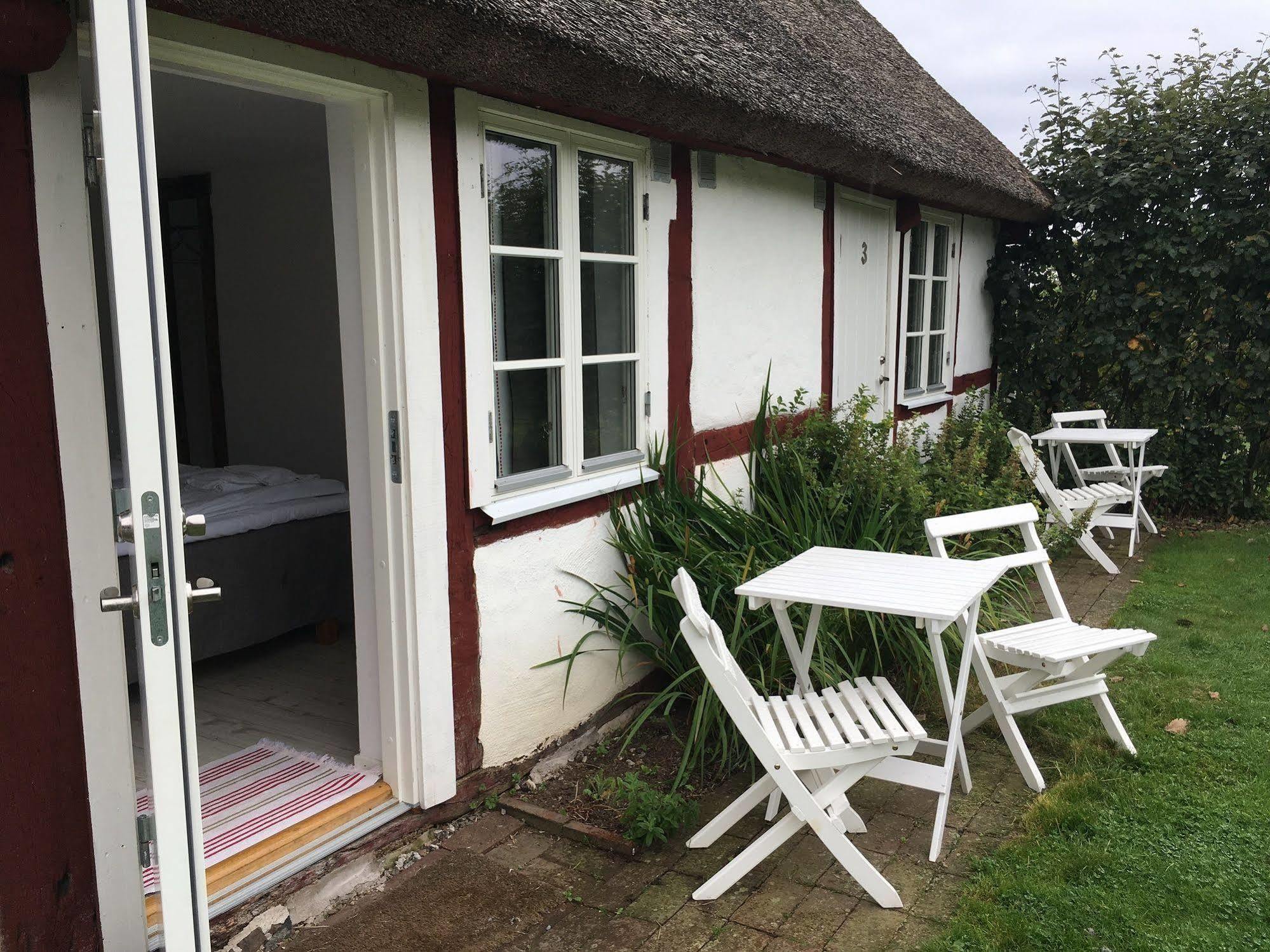 Arilds Vingard Bed & Breakfast Exterior photo